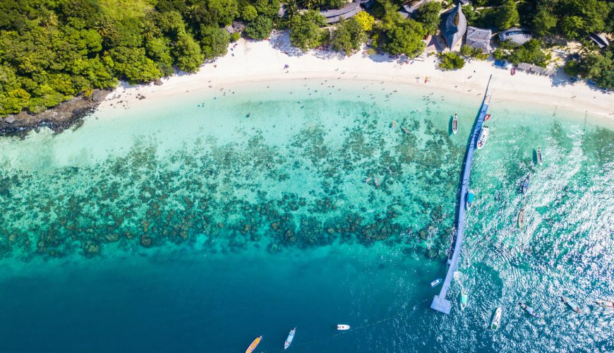 Maiton & Coral Island (Private speedboat charter 35PAX) : 2 Engine